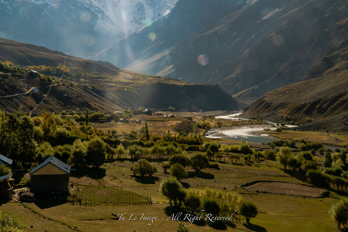 Thung lũng mùa thu trên đường Leh đi Srinagar Bình luận ⁠