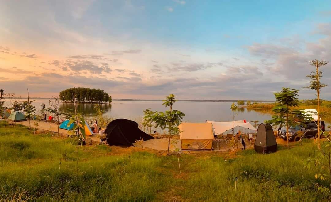 Khu cắm trại Mada Lake View Camping