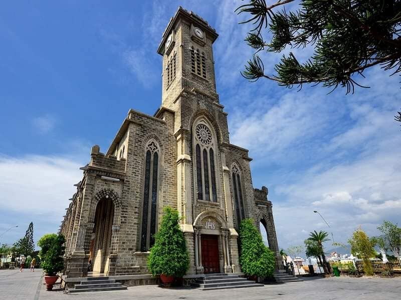 (Ảnh: fb. Nhà thờ Núi Nha Trang)